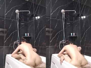 Tắm bồn với em nhân viên masage